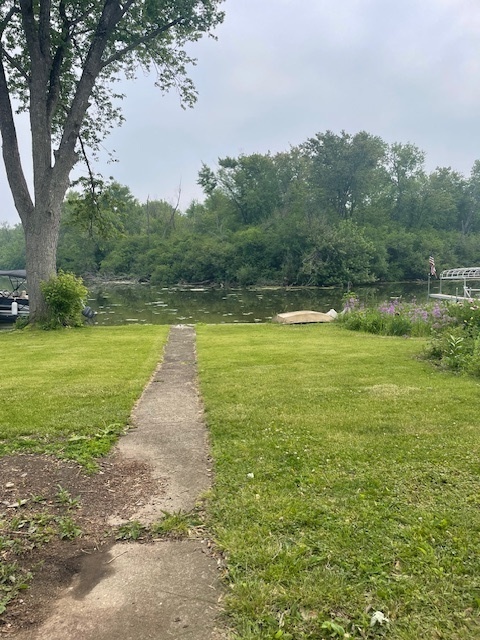 25015 W Forest Drive, Lake Villa, IL 60046