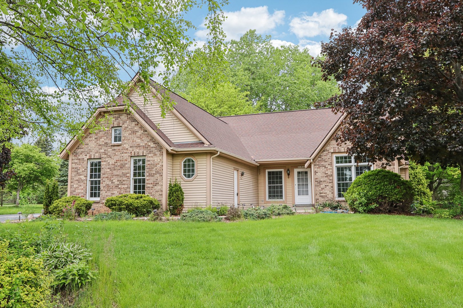 N61W14730 Woodcrest Court, Menomonee Falls, WI 53051