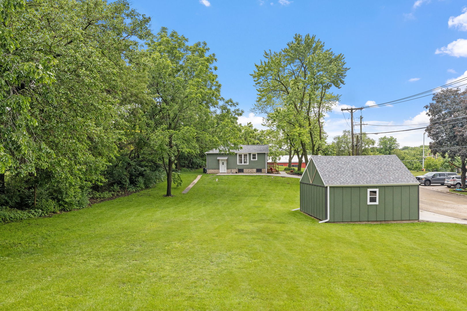 816 S Jefferson Avenue, Dixon, IL 61021