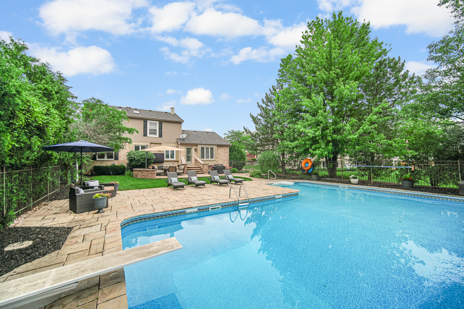 12533 Rosewood Drive, Homer Glen, IL 60491