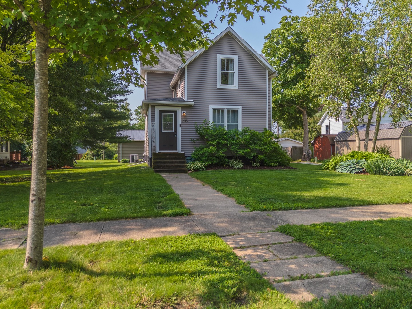 205 E 6th Street, Gridley, IL 61744
