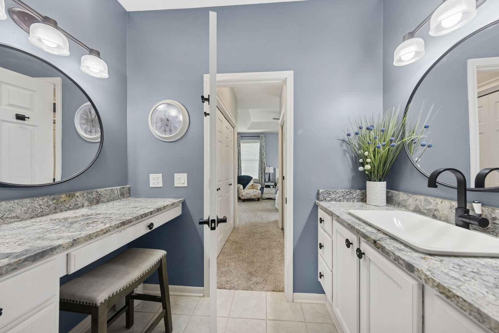 26060 W Lauren Drive, Channahon, IL 60410