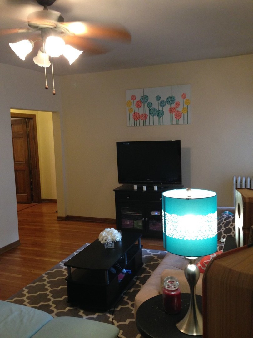535 W Brompton Avenue #2S, Chicago, IL 60657