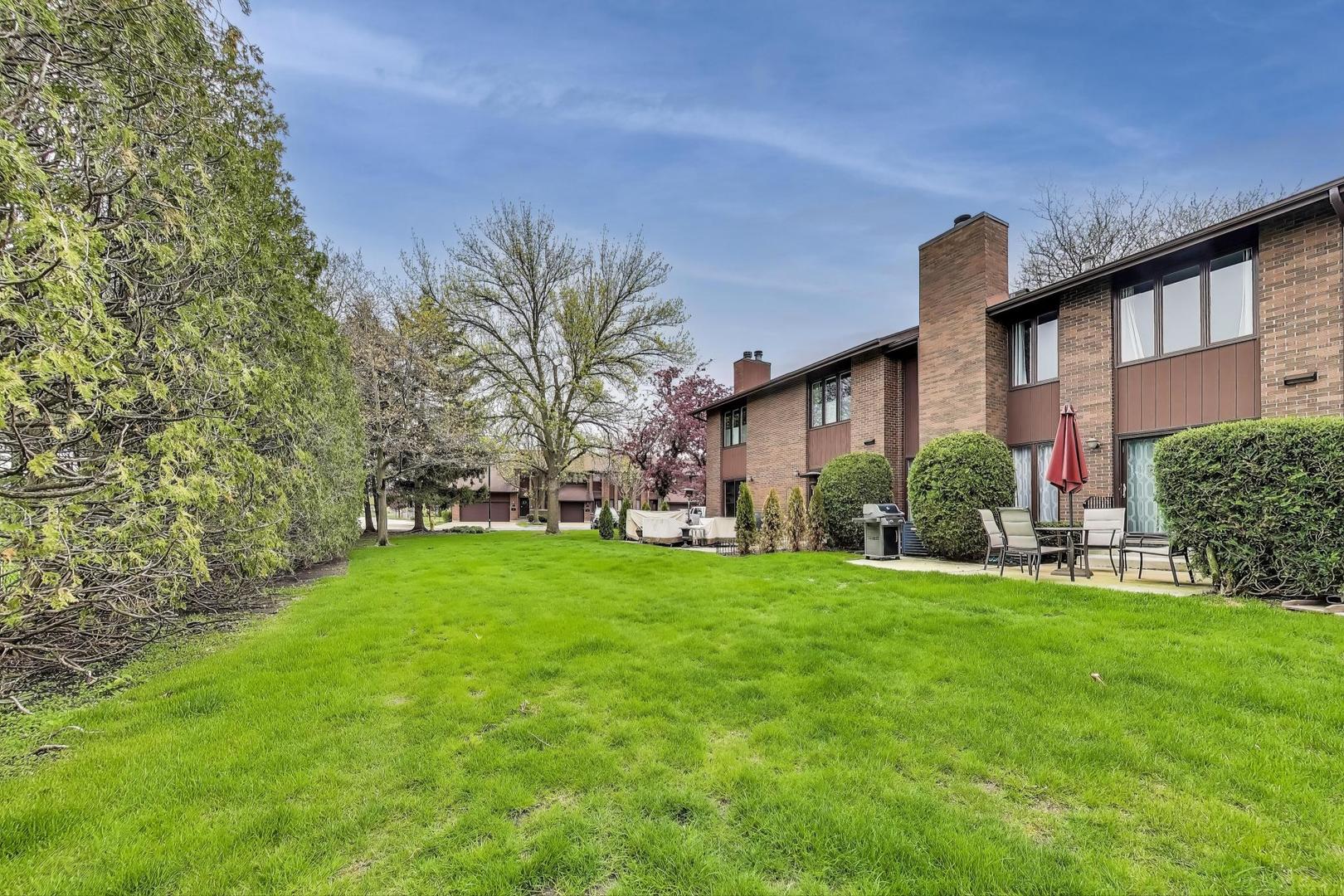 1226 Beau Drive, Park Ridge, IL 60068