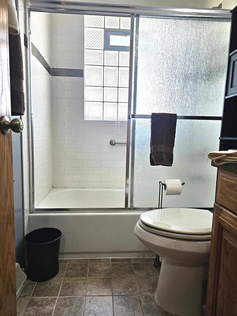 6512 Ridge Drive, Chicago Ridge, IL 60415