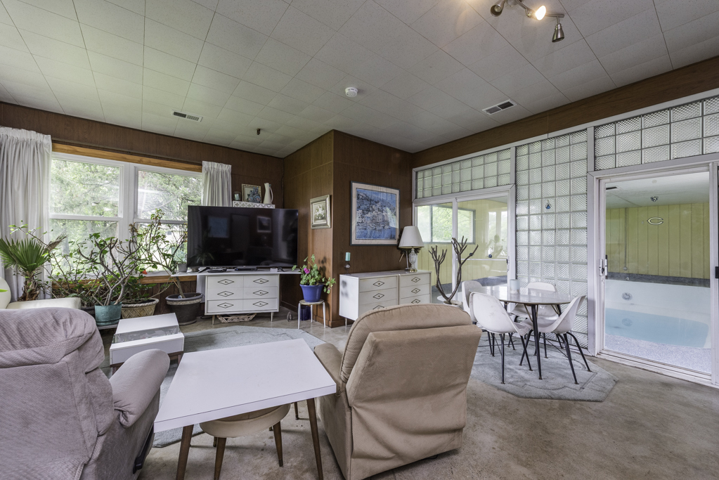 2632 E Bonnie Brook Lane, Waukegan, IL 60087