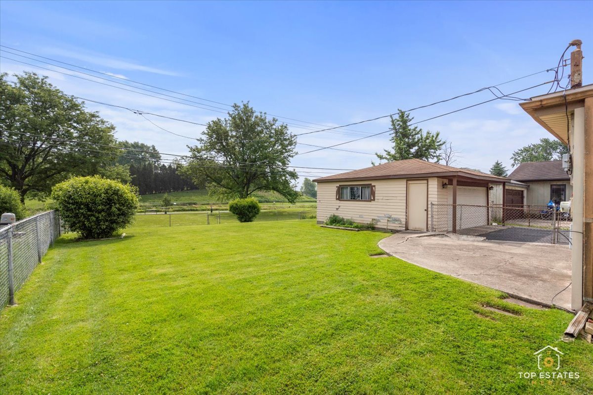 3604 Owl Drive, Rolling Meadows, IL 60008