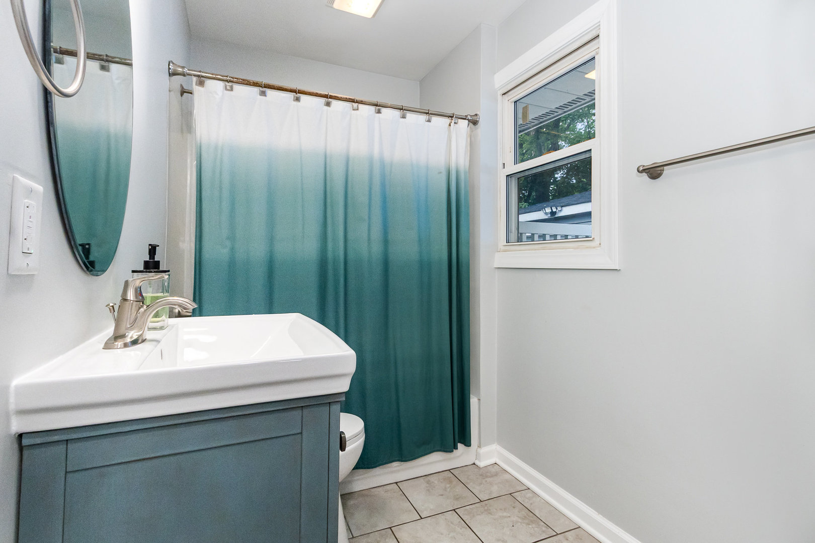 250 E 1st Street, Braidwood, IL 60408