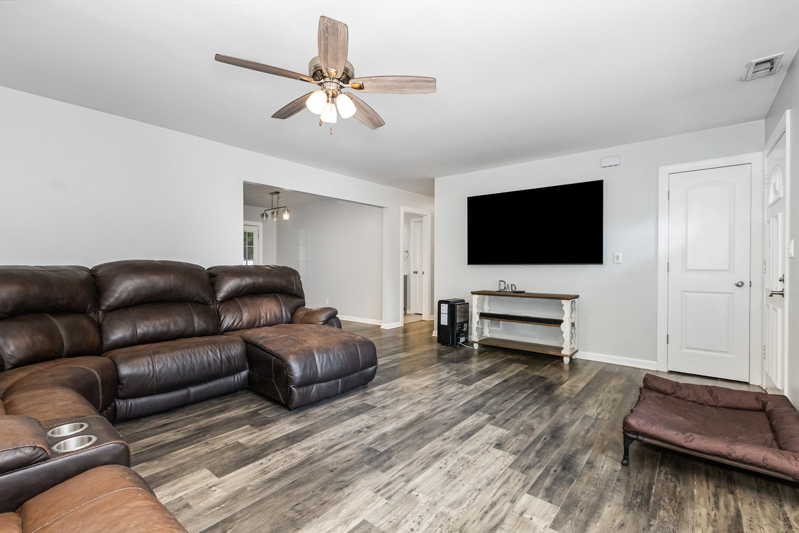 250 E 1st Street, Braidwood, IL 60408
