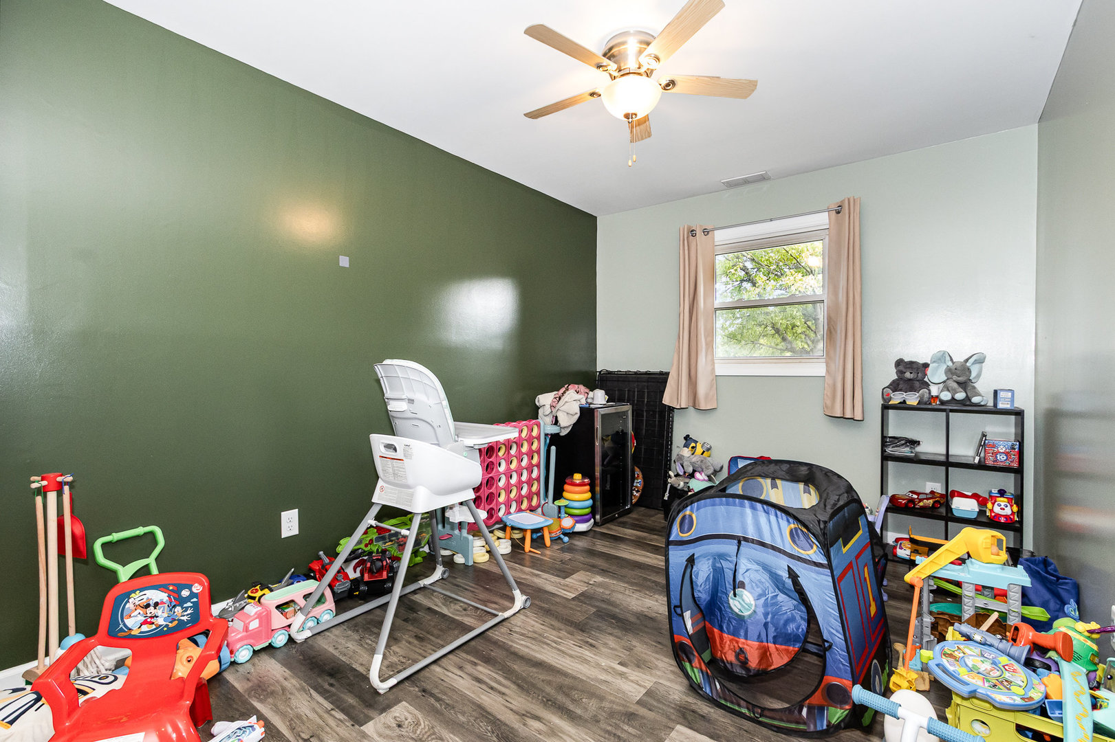 250 E 1st Street, Braidwood, IL 60408