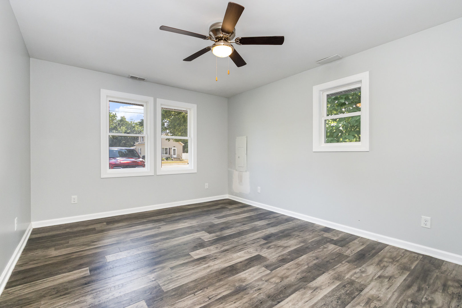 250 E 1st Street, Braidwood, IL 60408