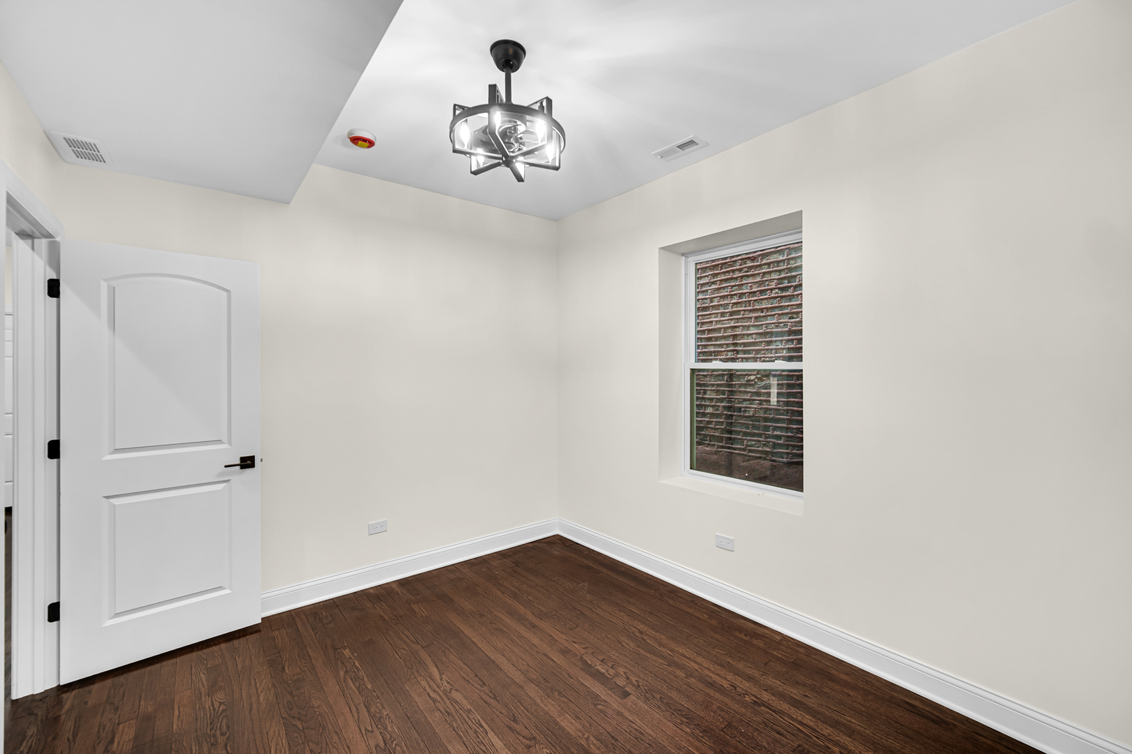 4515 W WASHINGTON Street, Chicago, IL 60624
