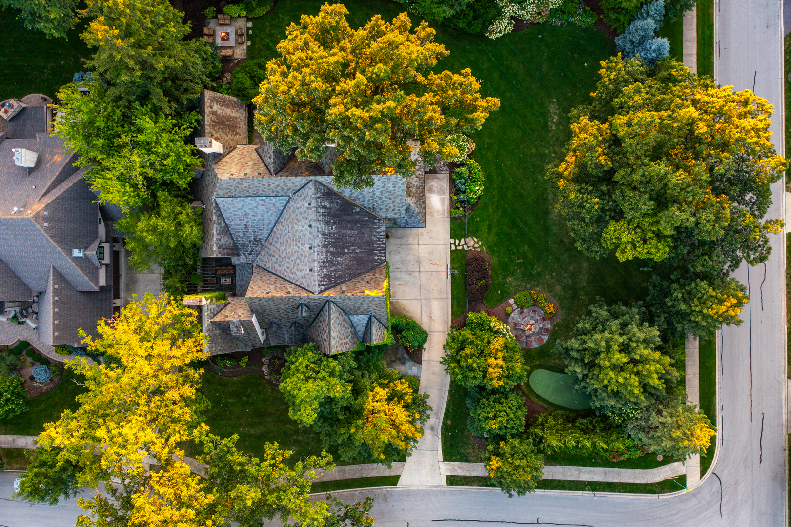 21 Forest Avenue, Naperville, IL 60540