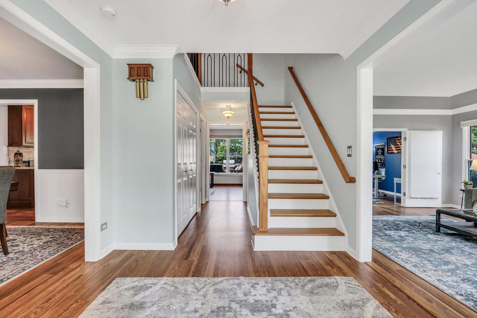 347 Yorkshire Drive, Mundelein, IL 60060