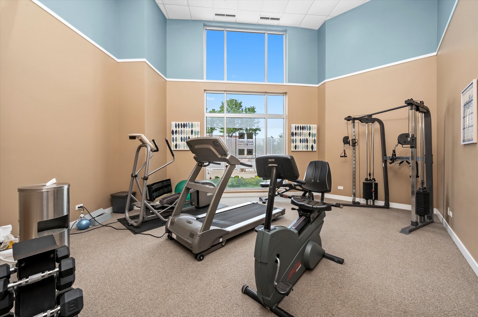 300 Village Circle #505, Willow Springs, IL 60480