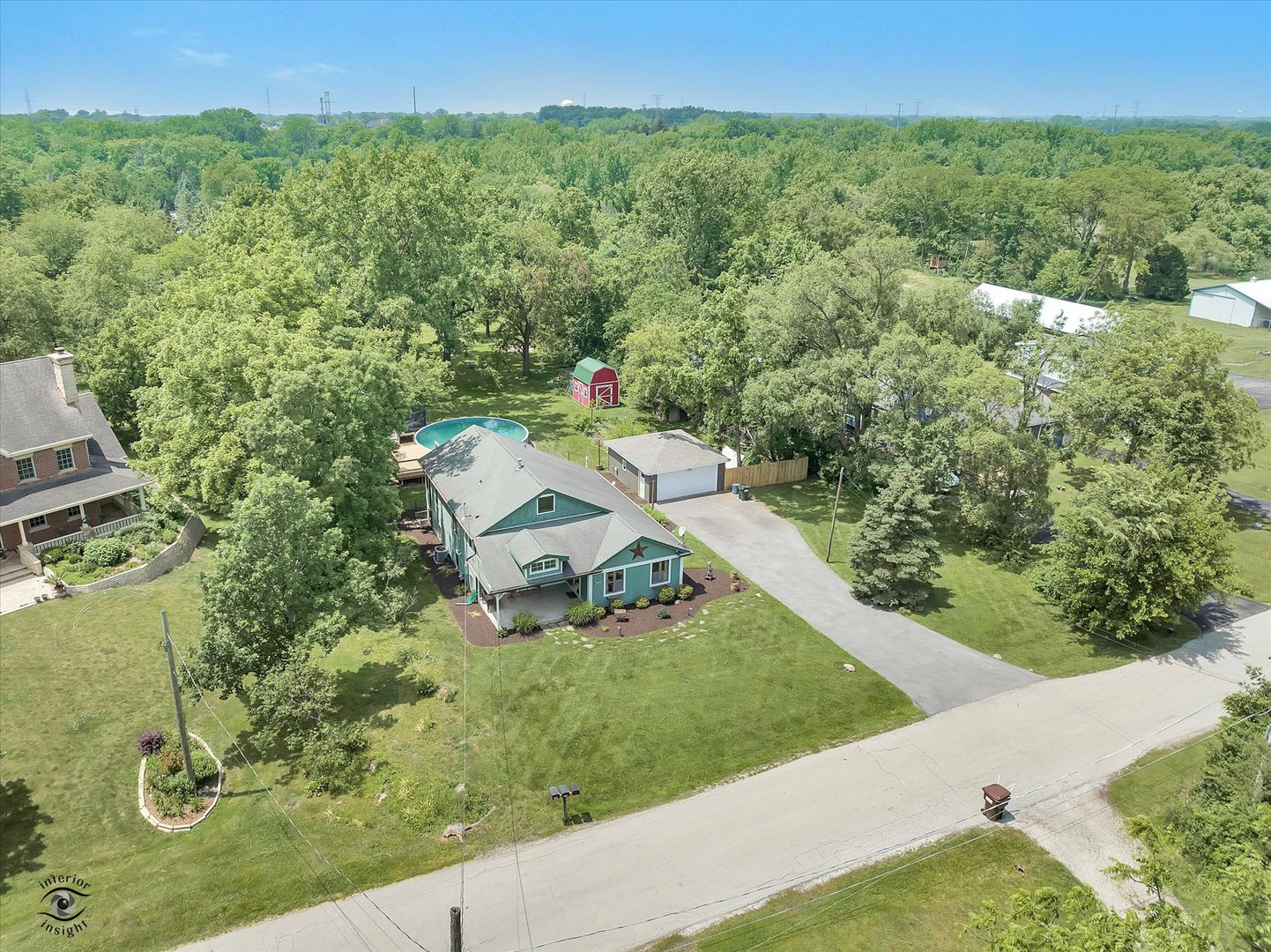 21440 S Hillside Road, Frankfort, IL 60423