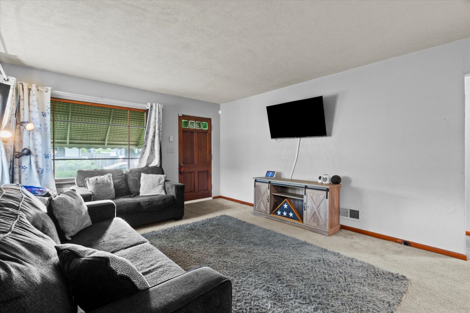 1308 Waverly Place, Joliet, IL 60435