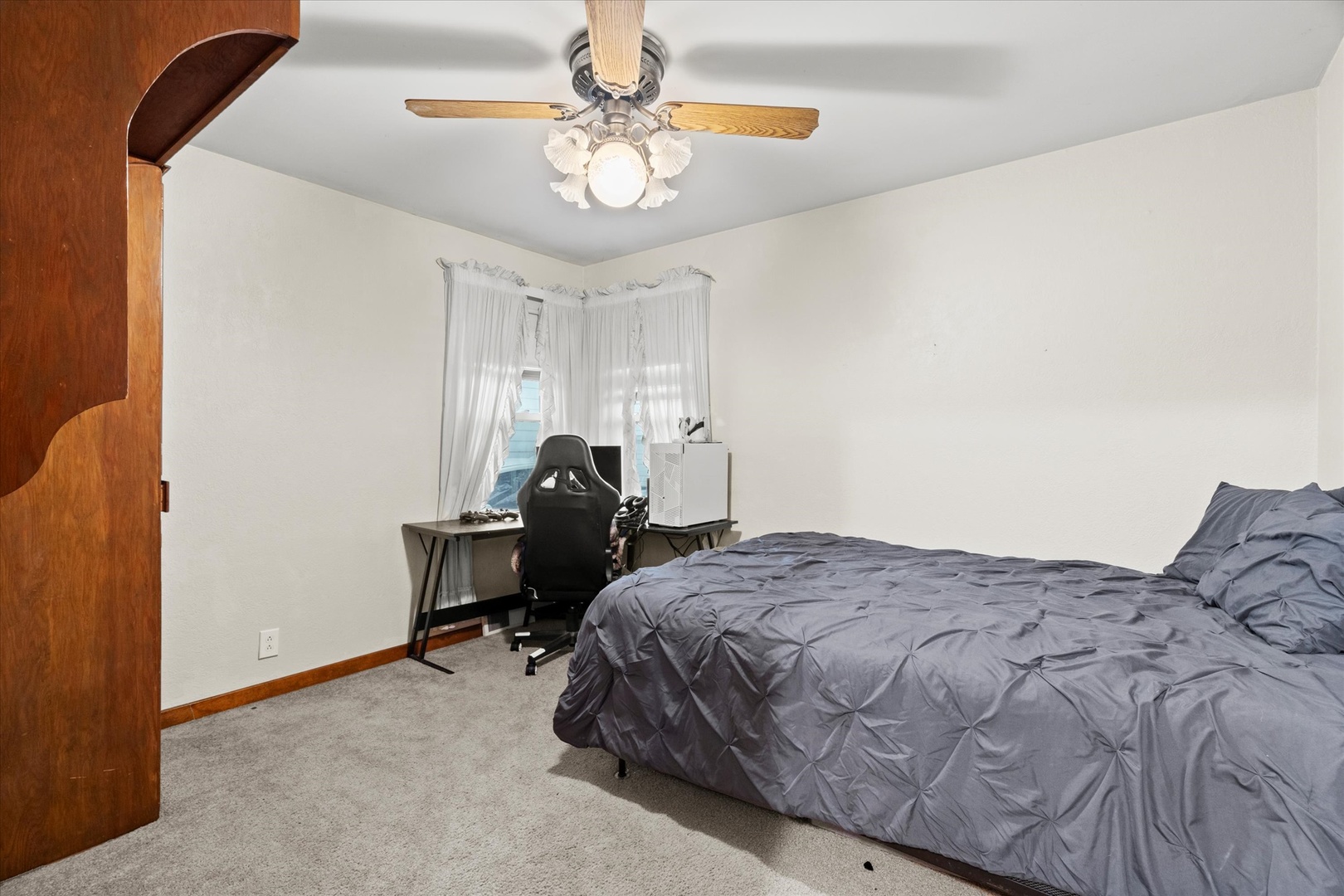 1308 Waverly Place, Joliet, IL 60435
