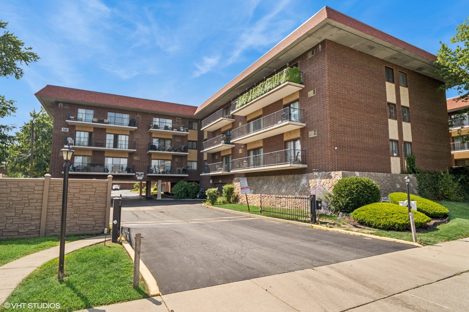 9540 S Mayfield Avenue #103S, Oak Lawn, IL 60453