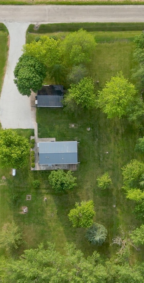 31651 N 3000 East Road, Dwight, IL 60420