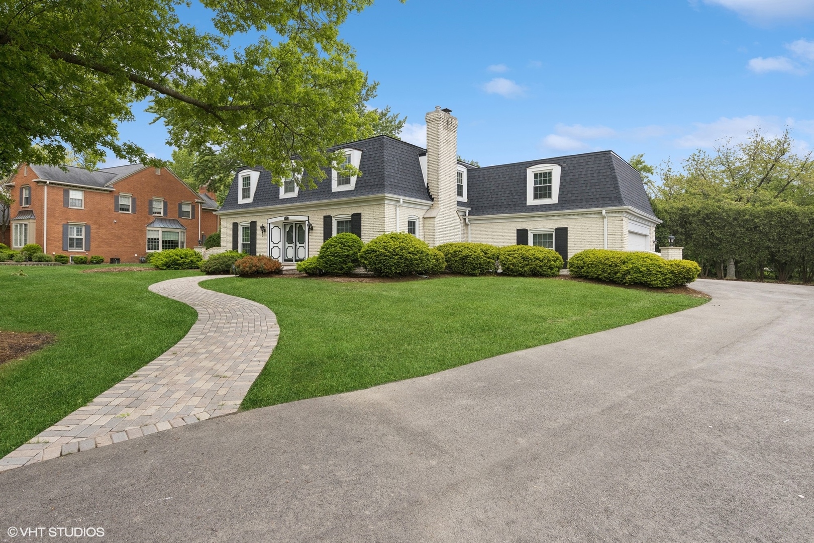 9 Kingston Drive, Oak Brook, IL 60523