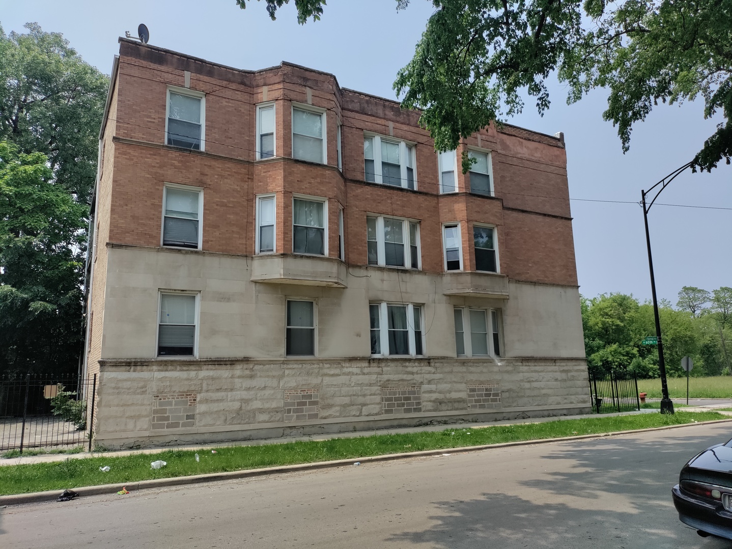 501-505 W 60 Place, Chicago, IL 60621