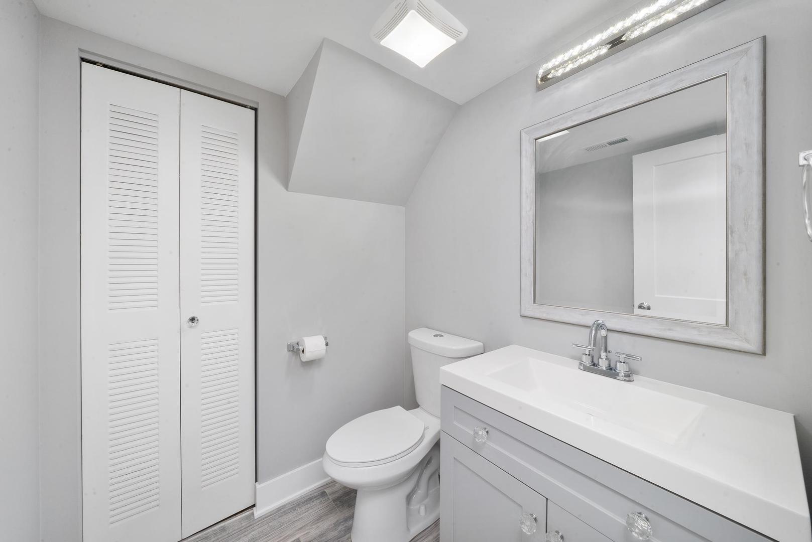 16114 Creekmont Court, Tinley Park, IL 60487