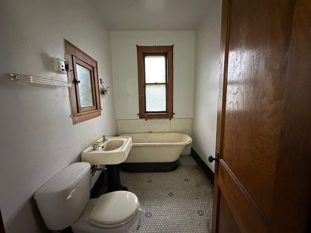 Chicago, IL 60617
