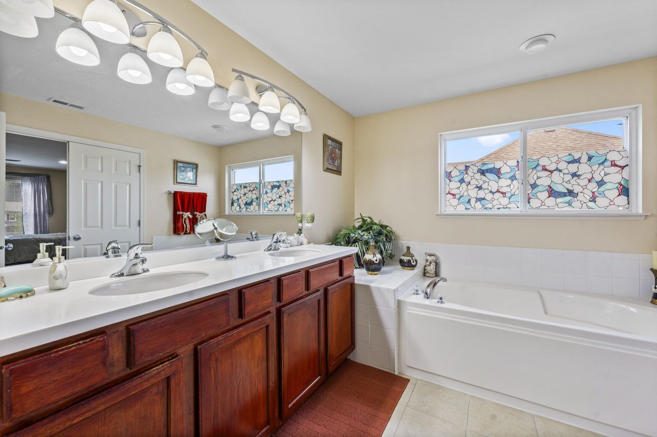 2023 Torino Drive, Elgin, IL 60123