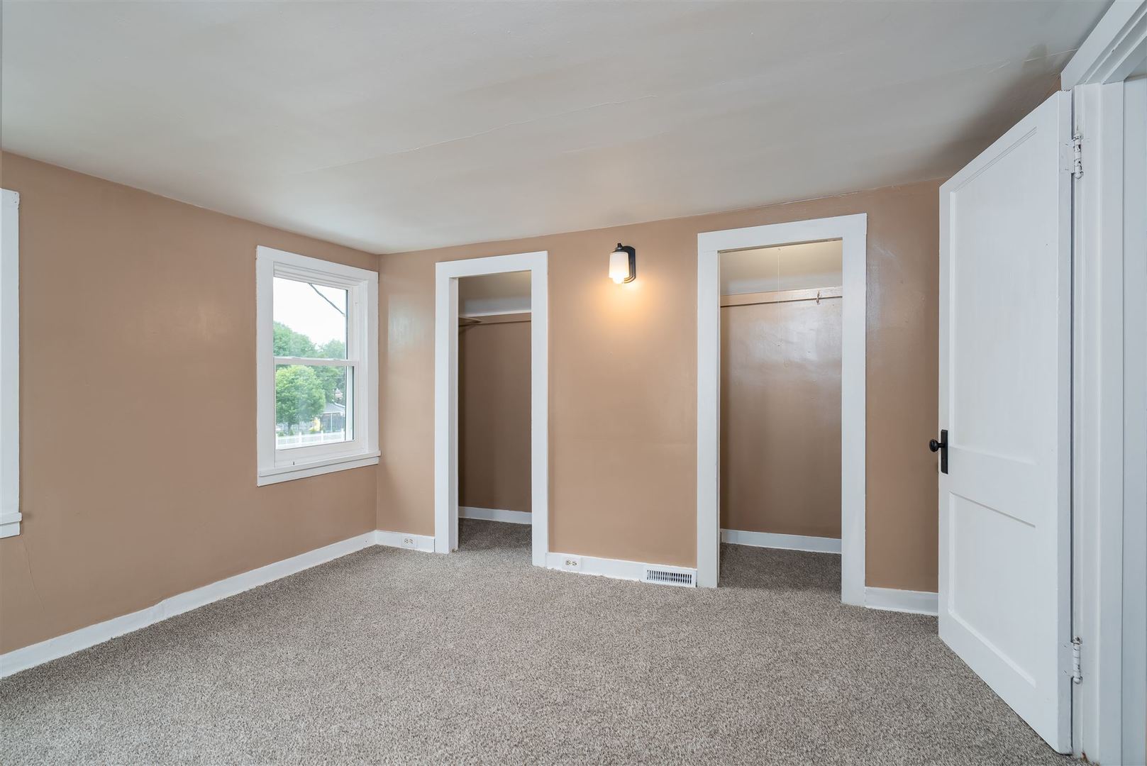 503 Commercial Street, Chenoa, IL 61726