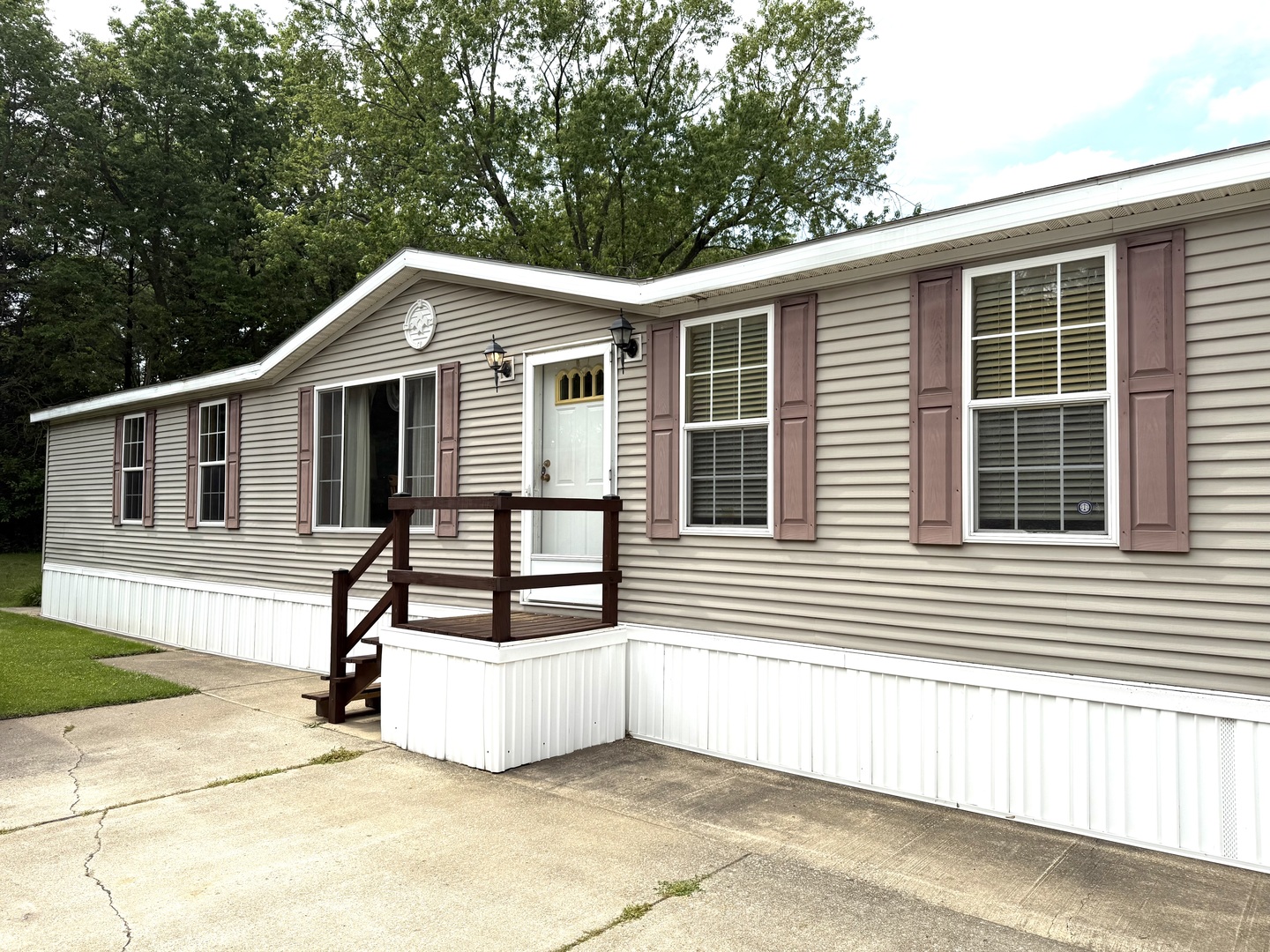 1141 11th Street, Bloomington, IL 61704