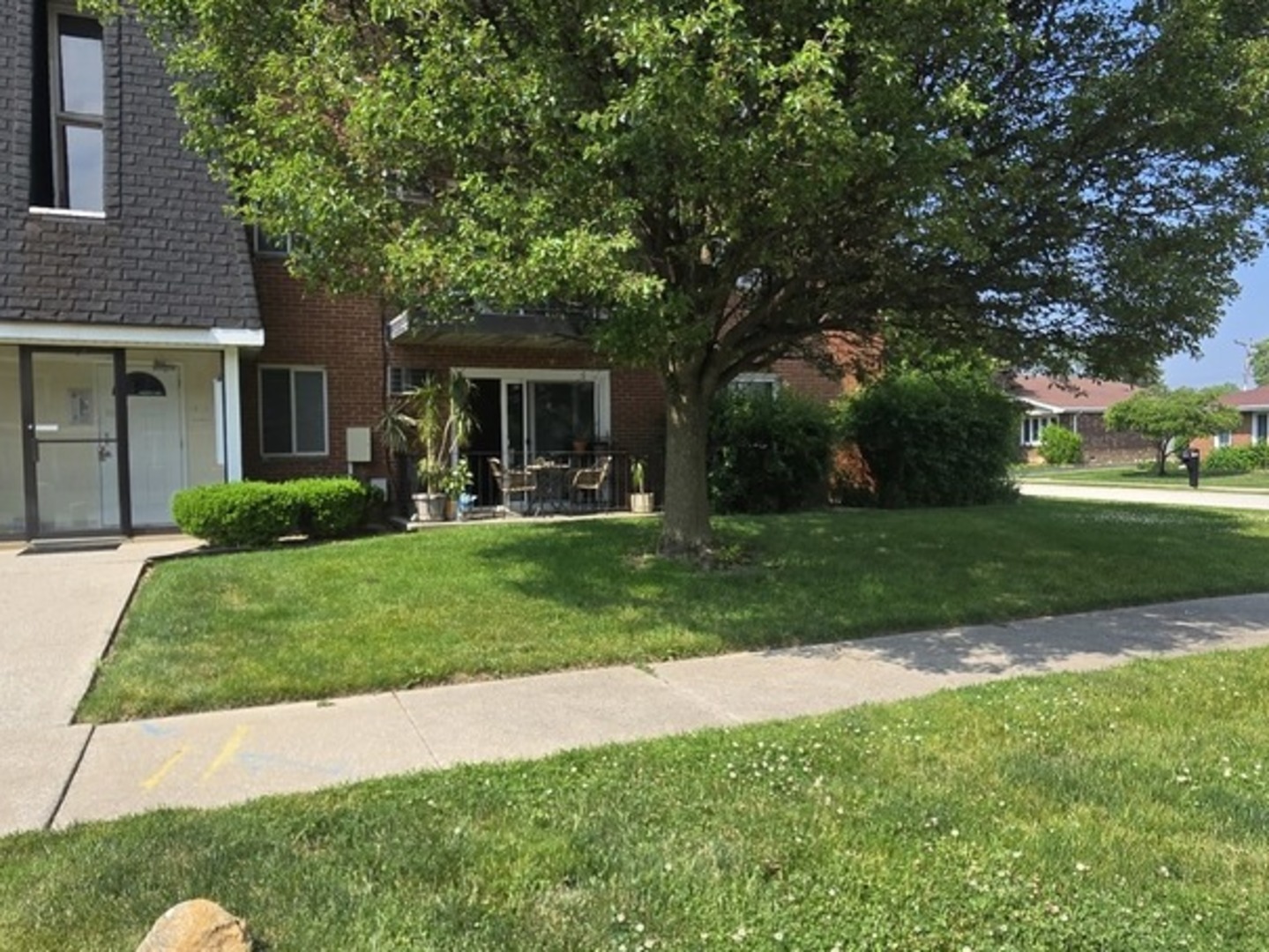 12850 Crestbrook Court #3, Crestwood, IL 60418