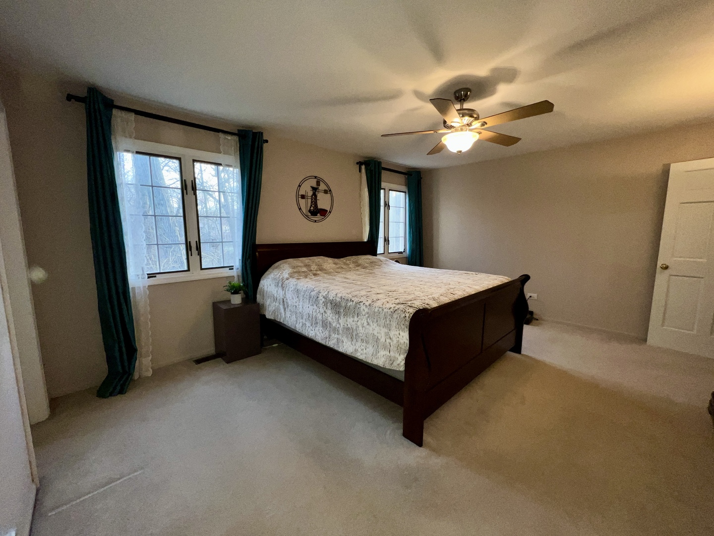 815 Suffield Square, Lincolnshire, IL 60069
