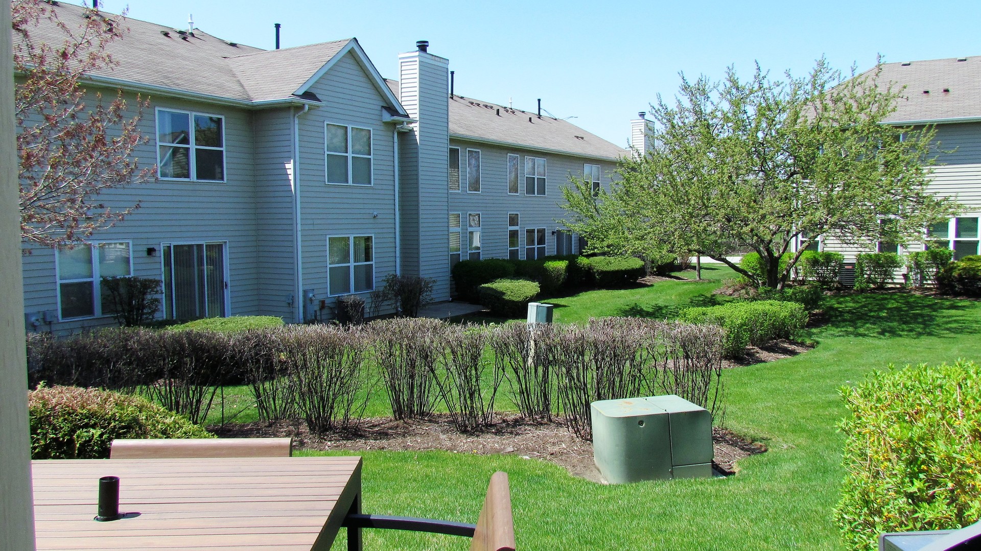 1542 E CHIVALRY Court, Palatine, IL 60074