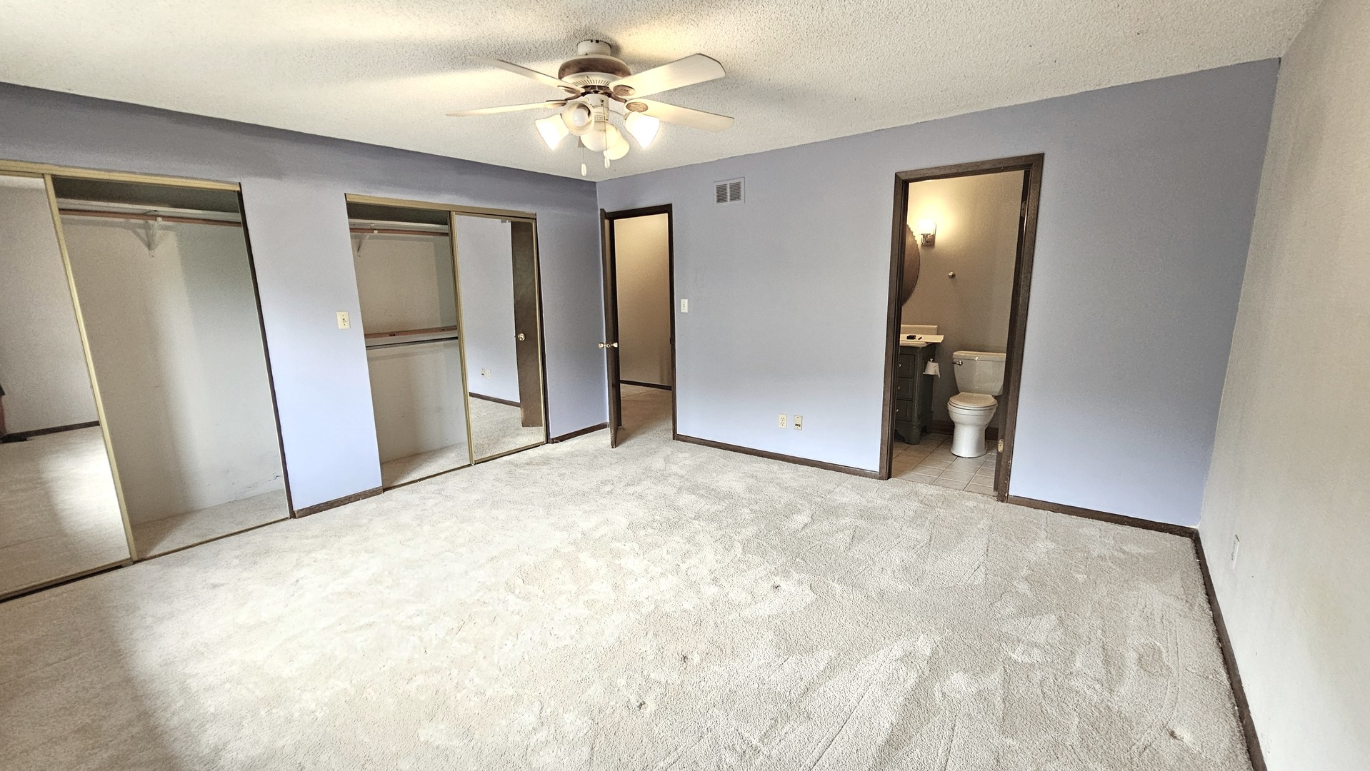 1461 W Midland Court, Joliet, IL 60436