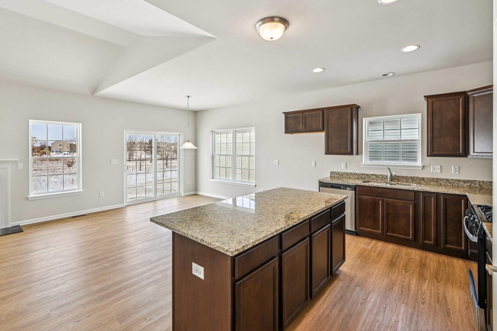 347 N Aspen Drive, Cortland, IL 60112