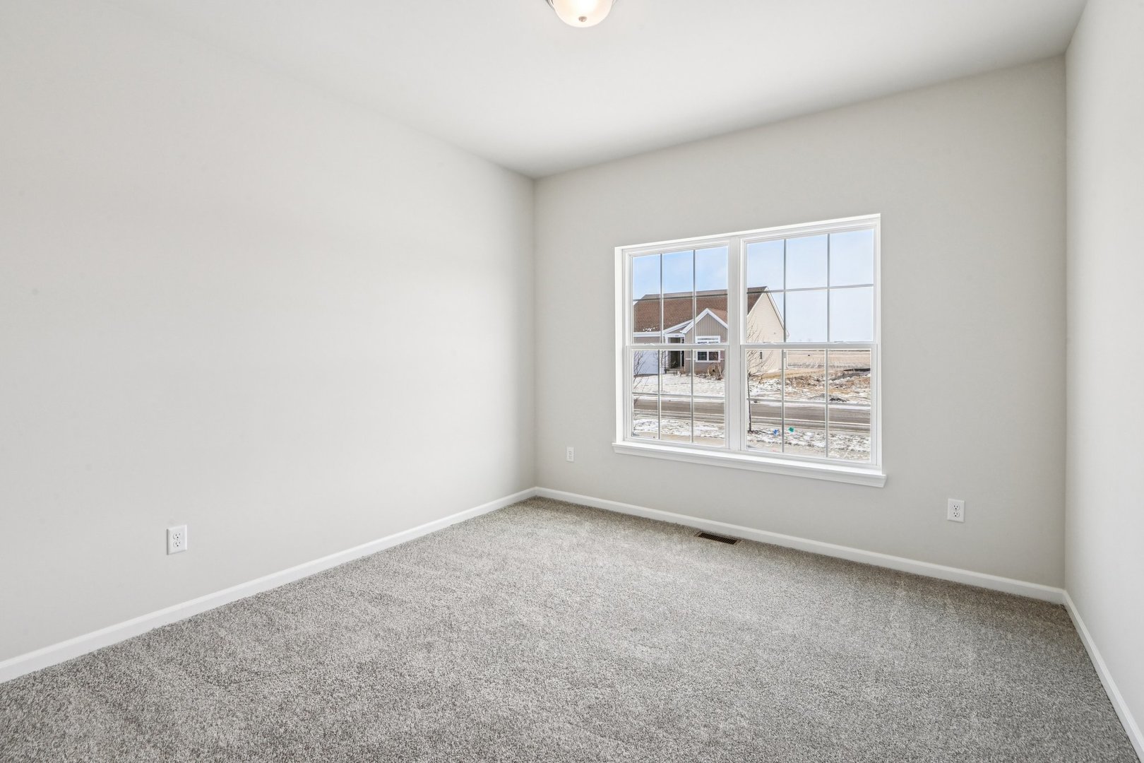 347 N Aspen Drive, Cortland, IL 60112