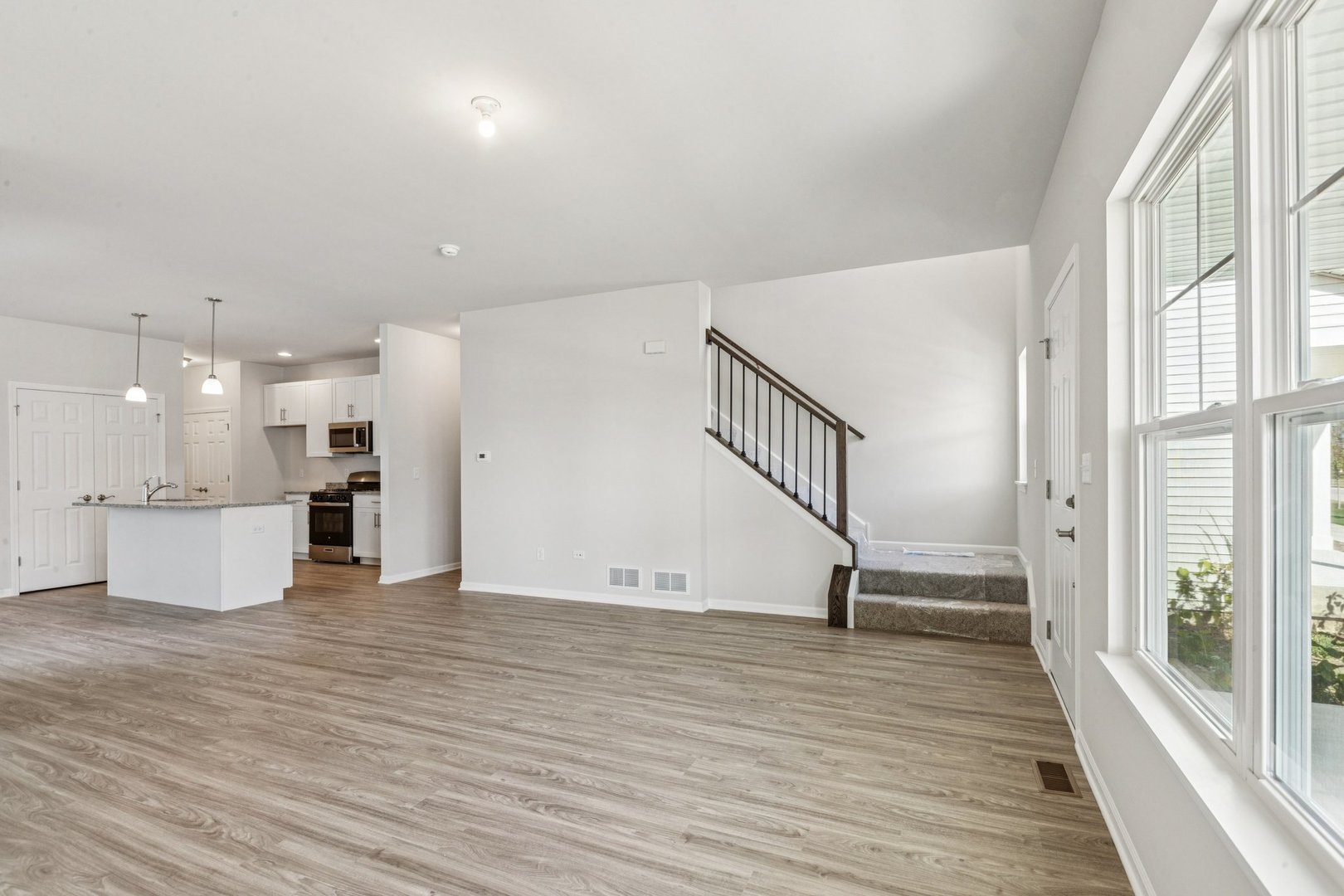 811 Station Boulevard, Elburn, IL 60119