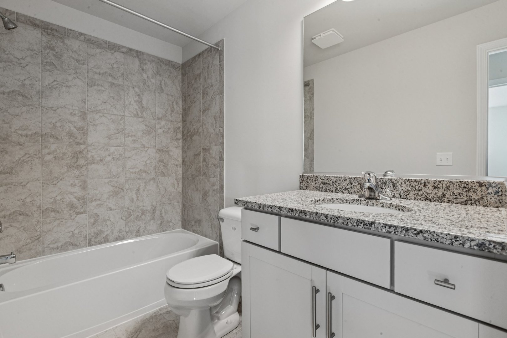 811 Station Boulevard, Elburn, IL 60119