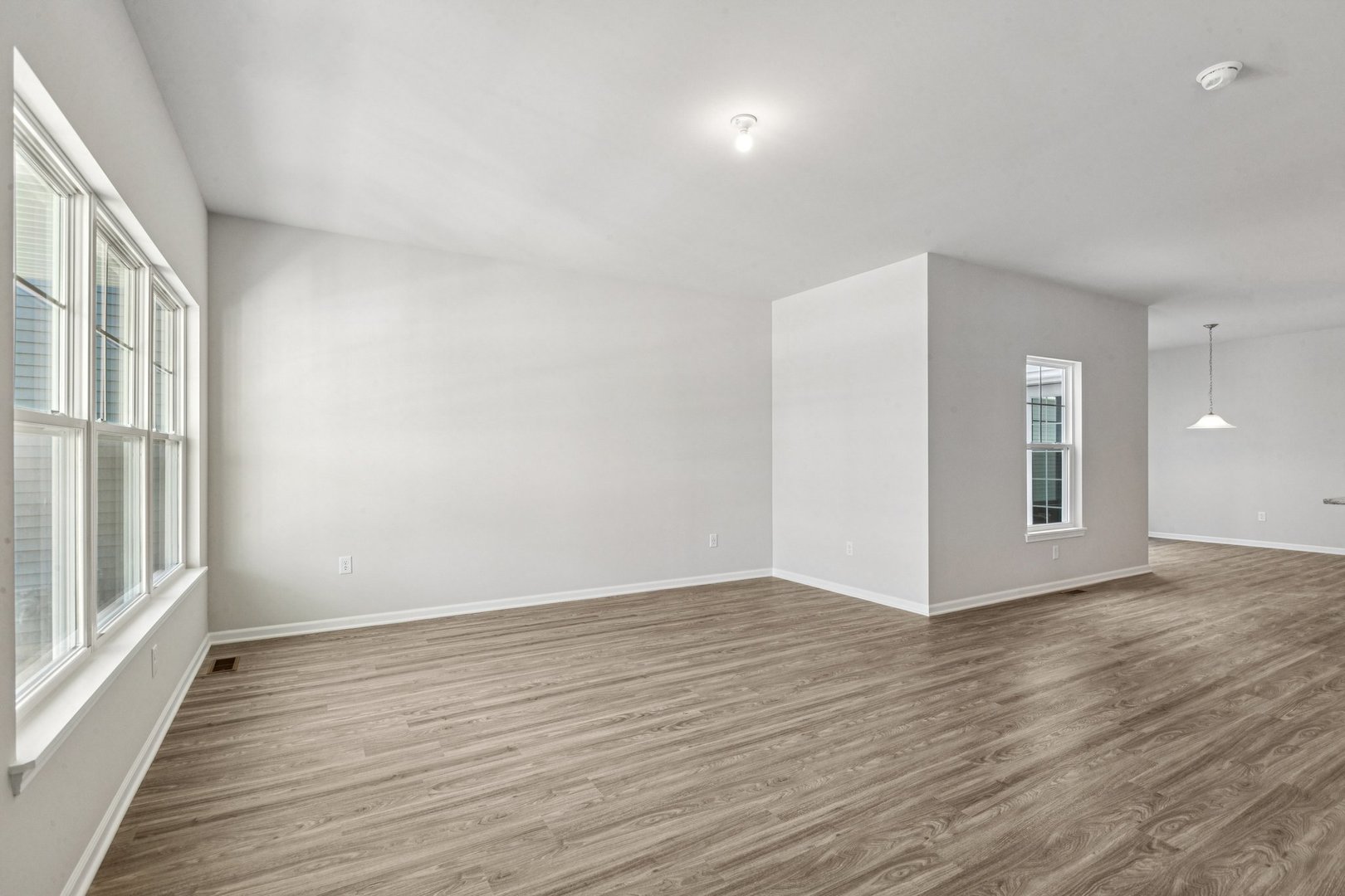 811 Station Boulevard, Elburn, IL 60119