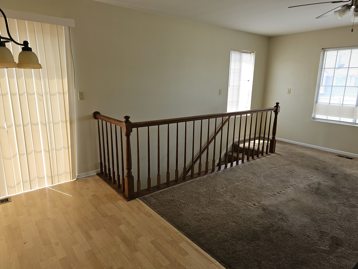 2135 COLORADO Avenue #2135, Elgin, IL 60123