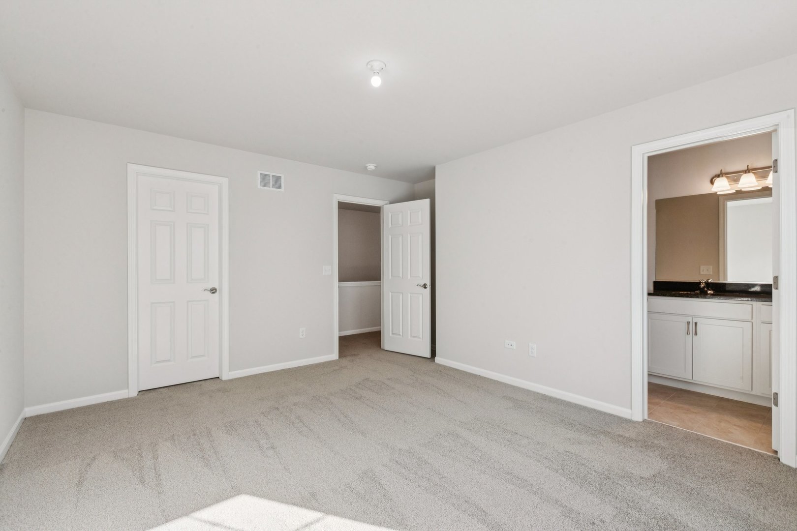 803 Station Boulevard, Elburn, IL 60119