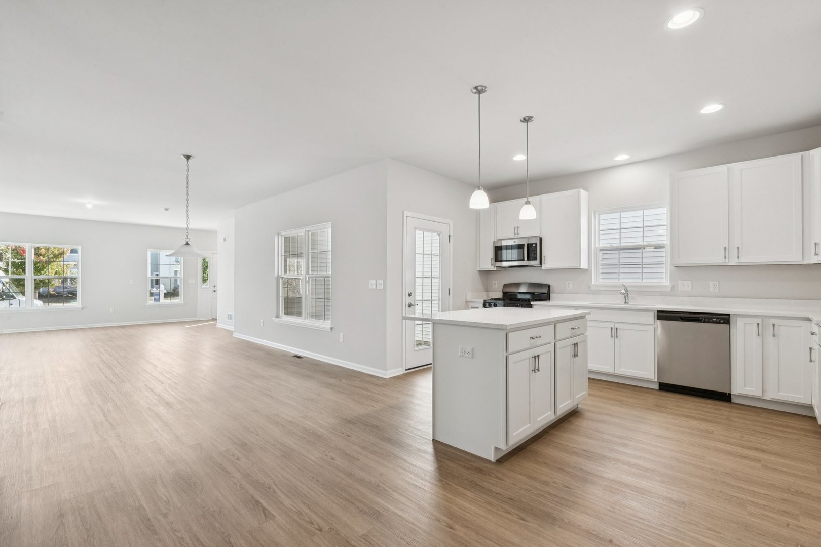 803 Station Boulevard, Elburn, IL 60119