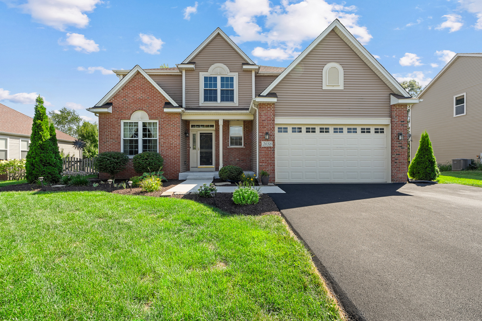 2658 Bauer Road, North Aurora, IL 60542