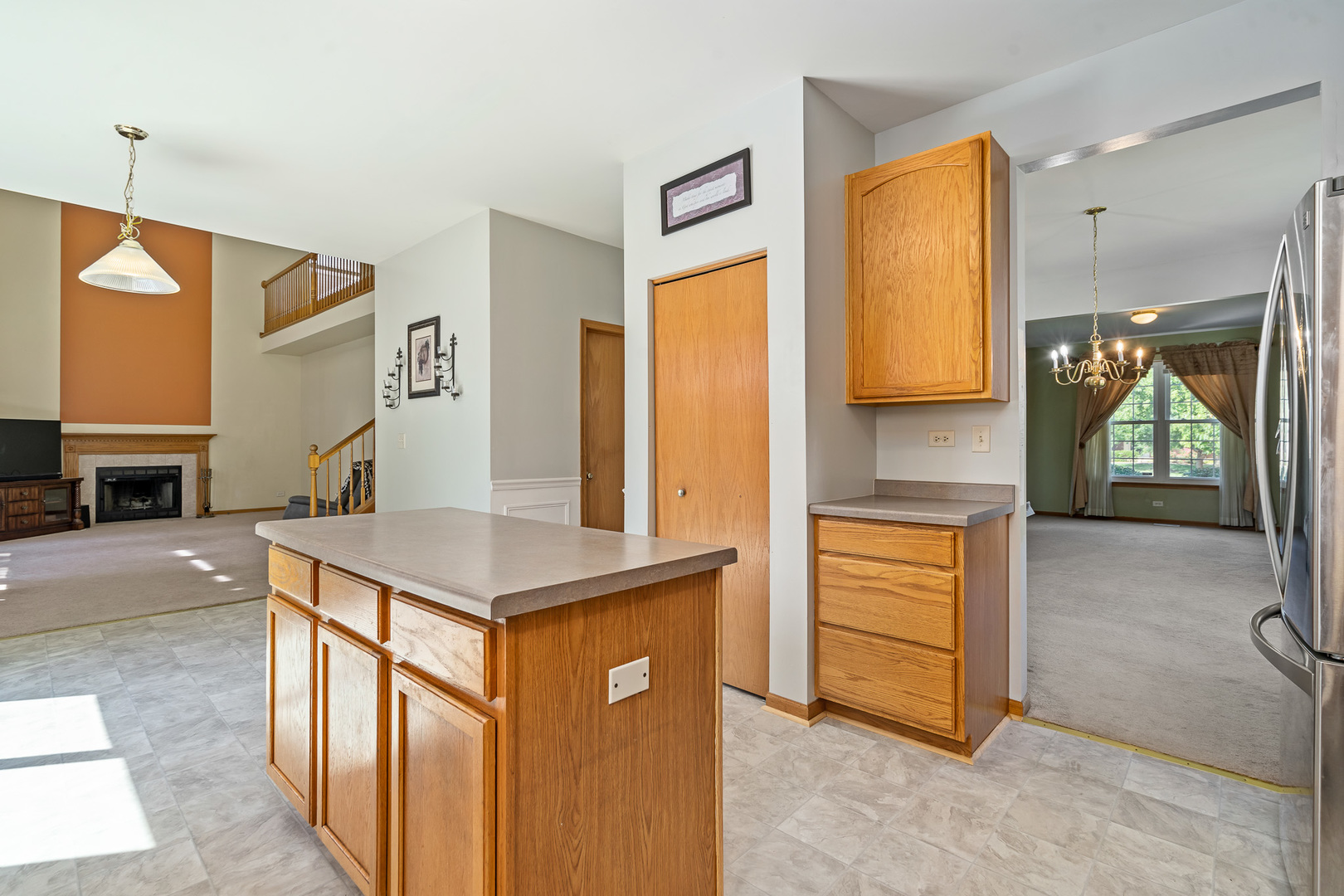 2658 Bauer Road, North Aurora, IL 60542