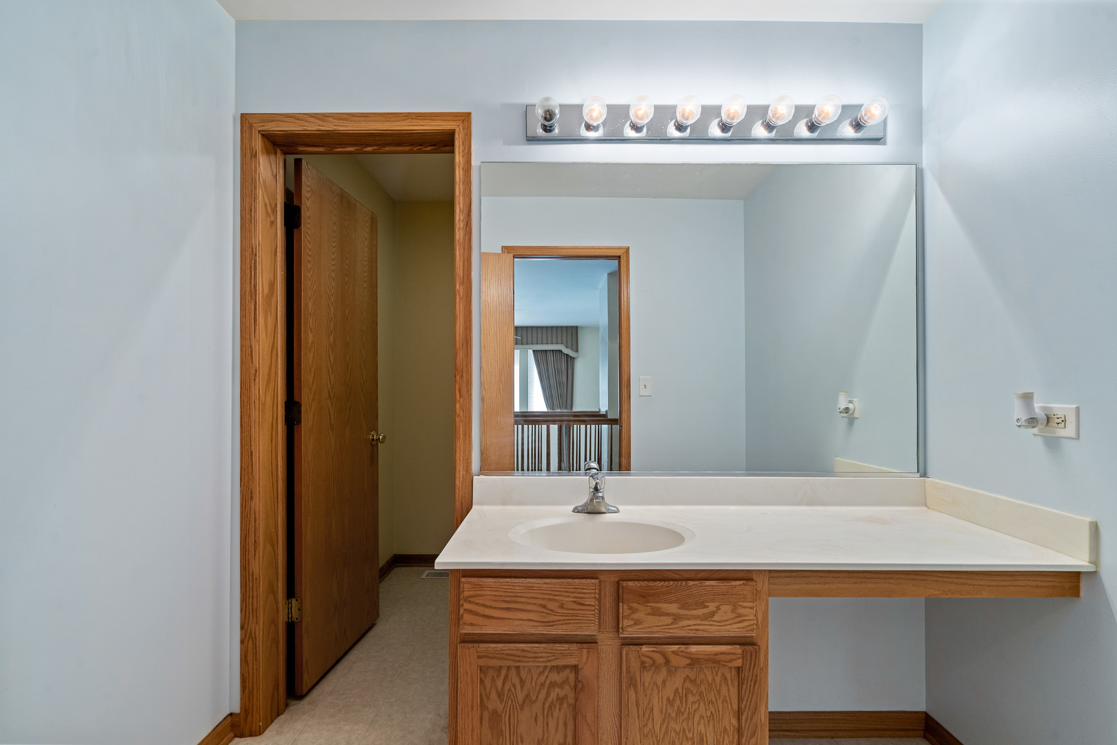 2658 Bauer Road, North Aurora, IL 60542