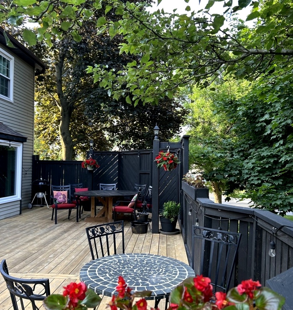 1401 Fallcreek Court, Naperville, IL 60565