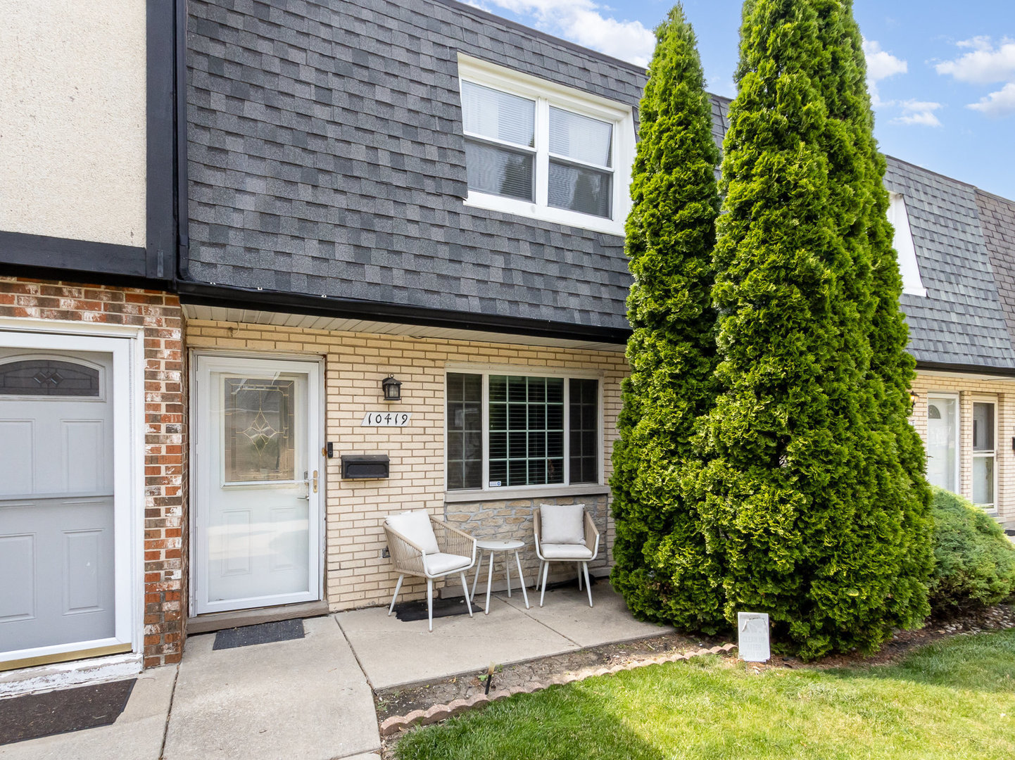 10419 Massasoit Avenue, Oak Lawn, IL 60453