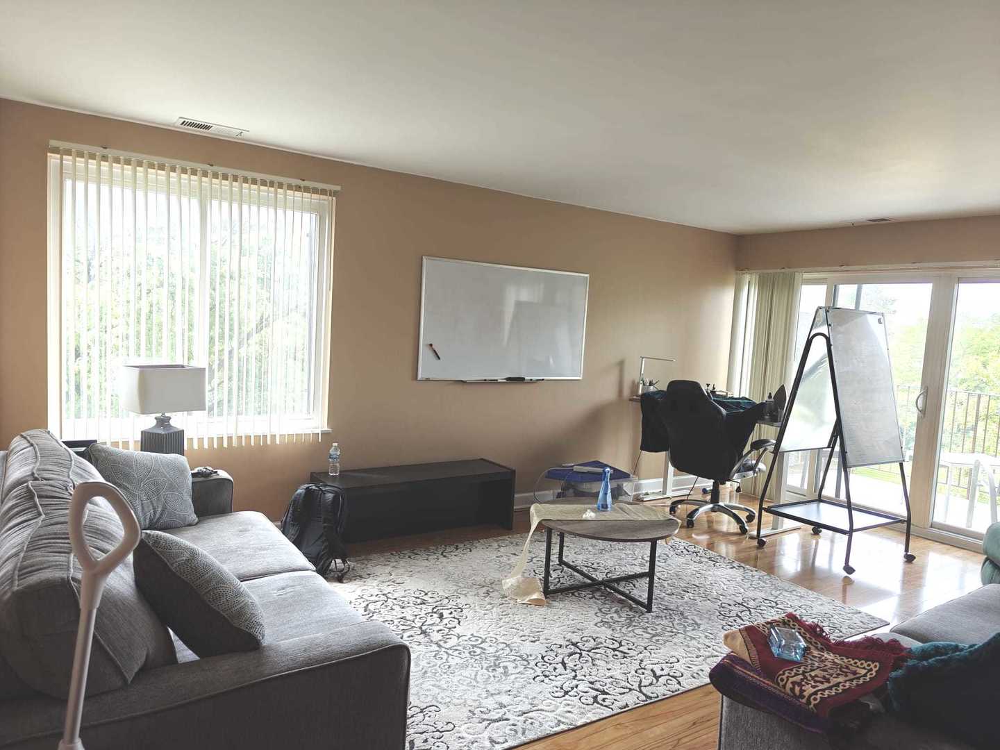 425 Walnut Creek Lane #1401, Lisle, IL 60532