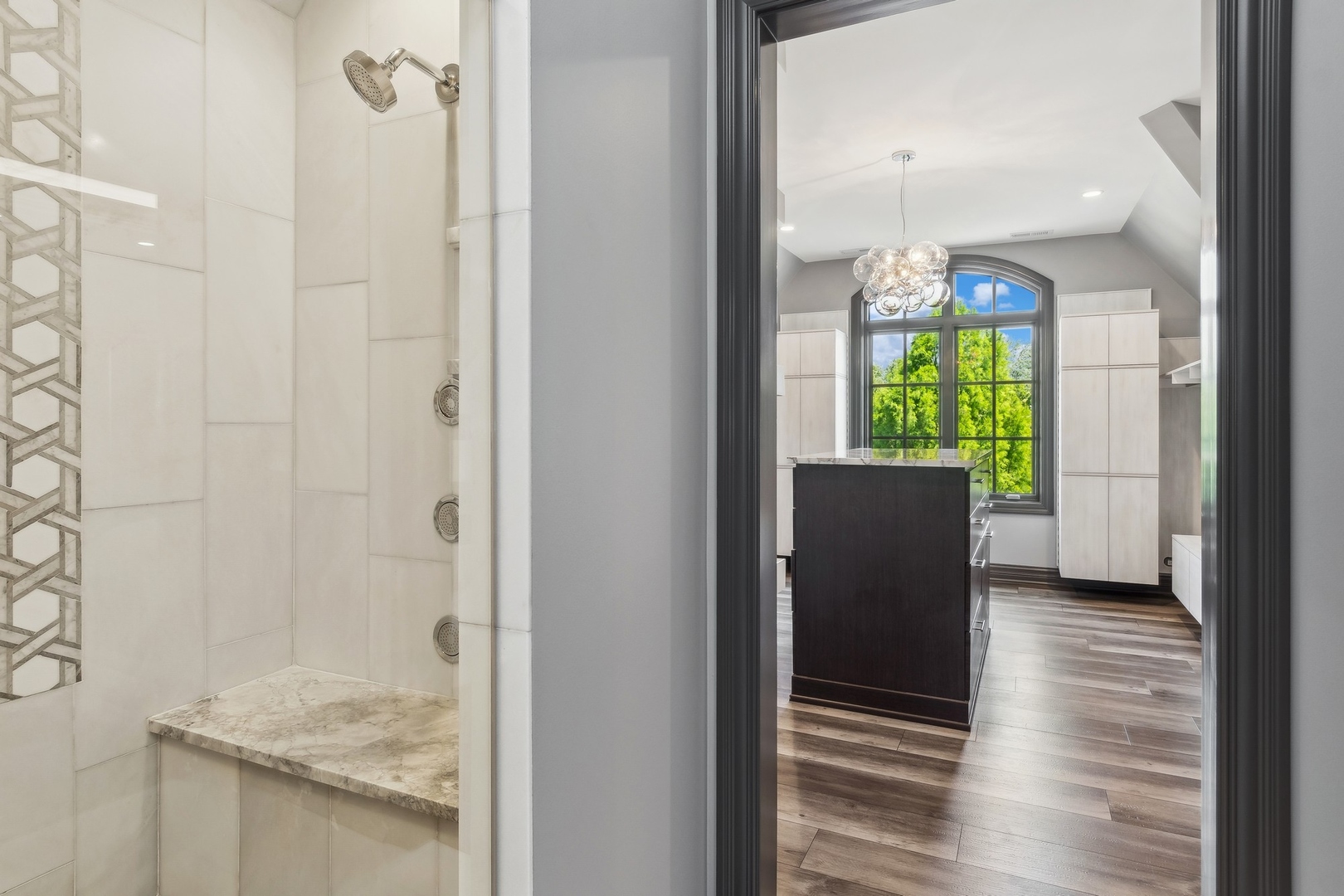 Naperville, IL 60564